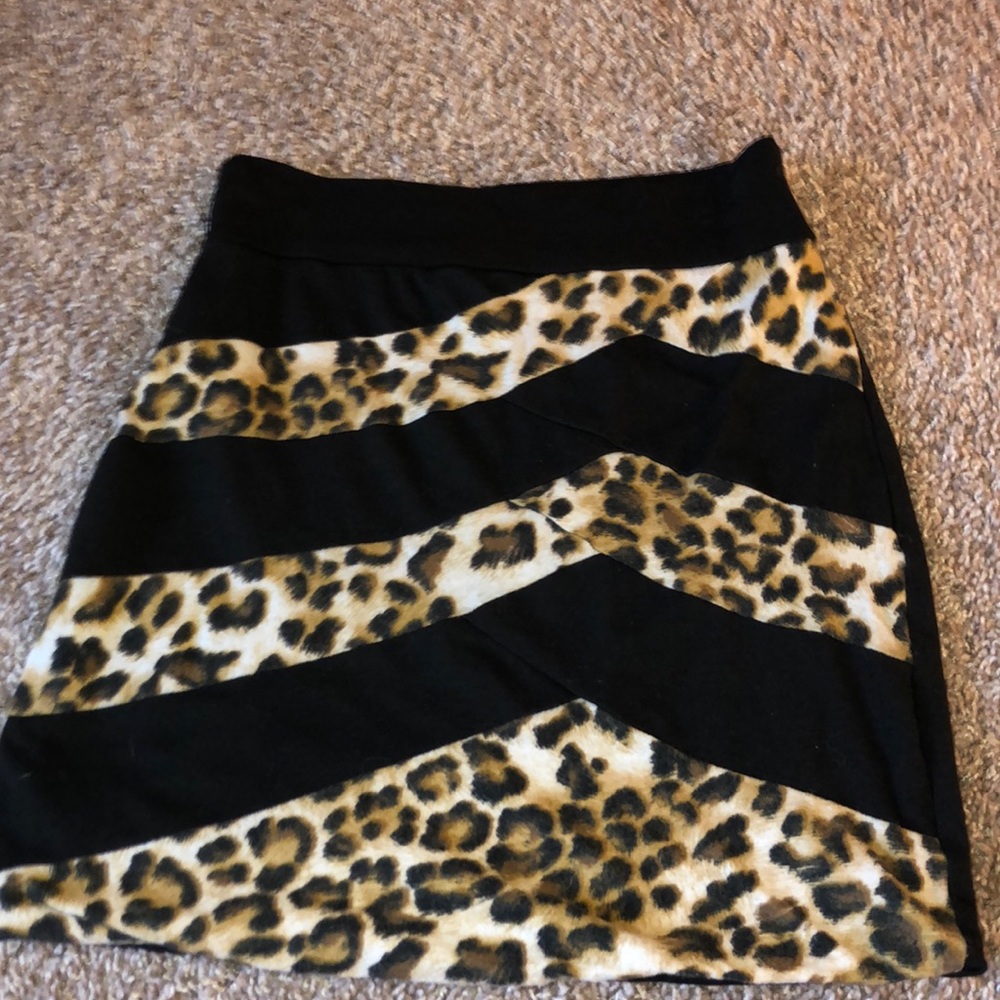 Cheetah mini skirt